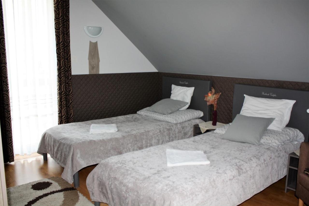 Rembrandt Vendeghaz Hotel Kisber Luaran gambar