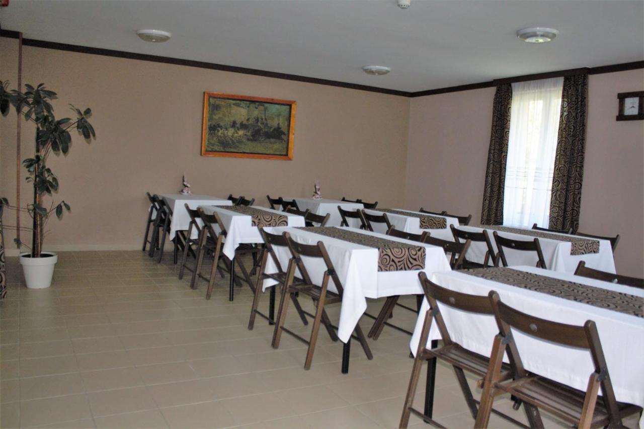 Rembrandt Vendeghaz Hotel Kisber Luaran gambar