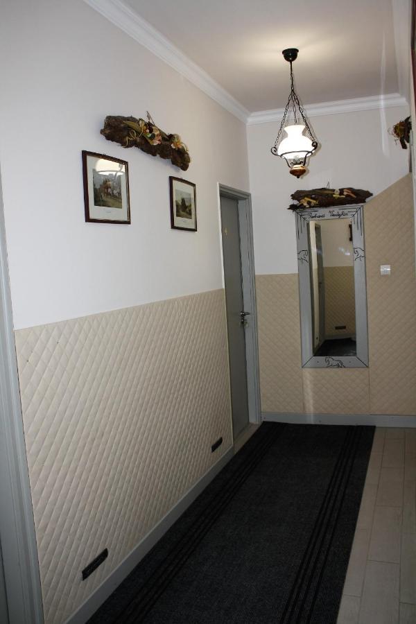 Rembrandt Vendeghaz Hotel Kisber Luaran gambar