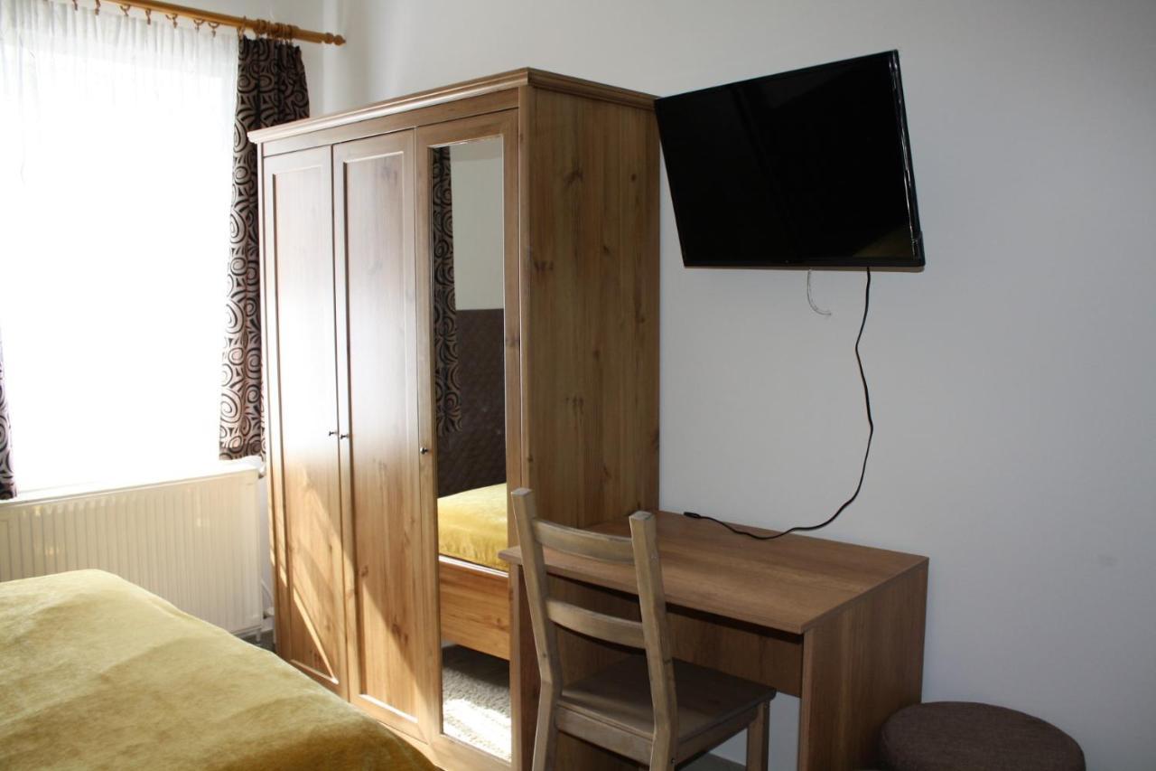 Rembrandt Vendeghaz Hotel Kisber Luaran gambar