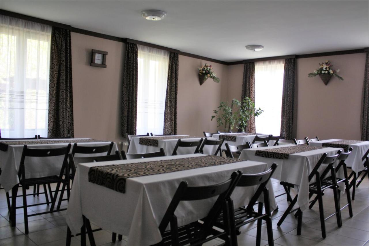 Rembrandt Vendeghaz Hotel Kisber Luaran gambar